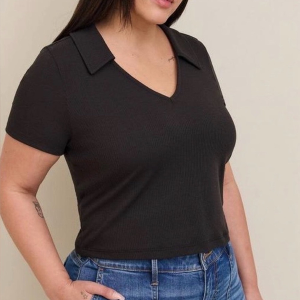 NWT Torrid Black Rib Collared Short Sleeve V-Neck Tee - Womens Size 3X